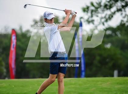 Thumbnail 2 in UIL 2A Golf Finals photogallery.