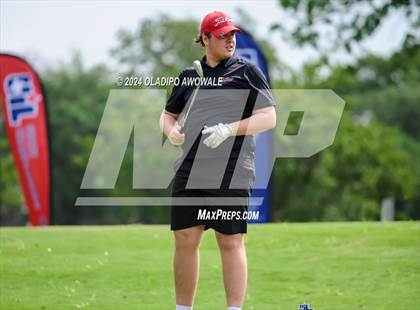 Thumbnail 2 in UIL 2A Golf Finals photogallery.