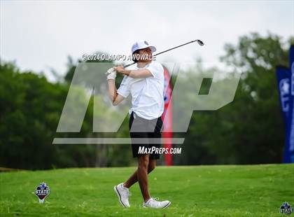 Thumbnail 1 in UIL 2A Golf Finals photogallery.