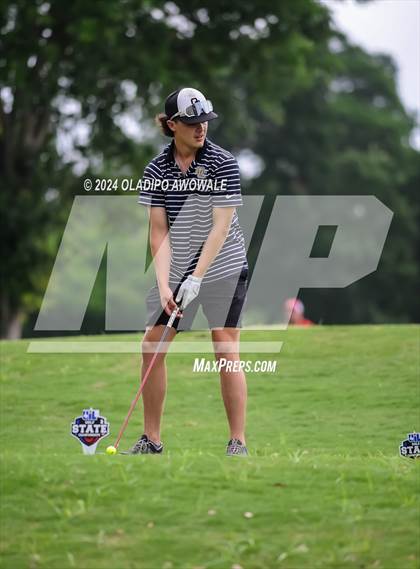 Thumbnail 3 in UIL 2A Golf Finals photogallery.