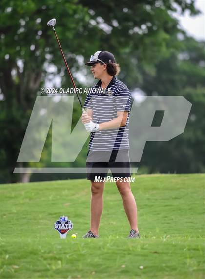 Thumbnail 2 in UIL 2A Golf Finals photogallery.