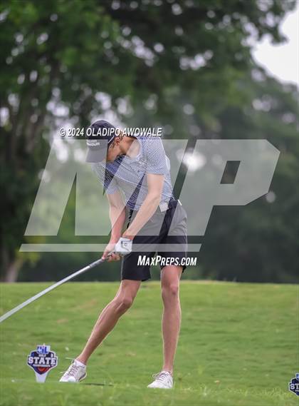 Thumbnail 1 in UIL 2A Golf Finals photogallery.