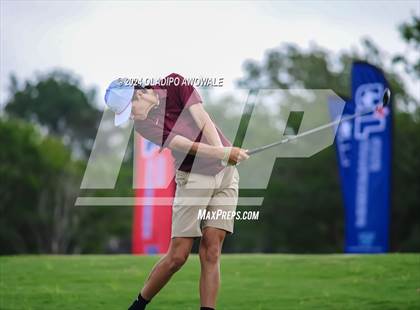 Thumbnail 2 in UIL 2A Golf Finals photogallery.