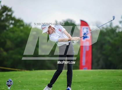 Thumbnail 2 in UIL 2A Golf Finals photogallery.