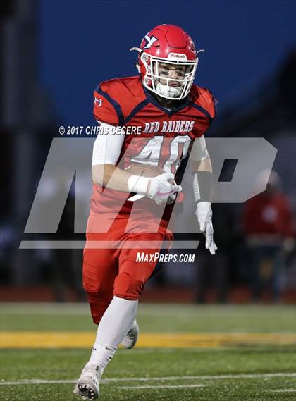 Thumbnail 1 in Cheektowaga vs. Hornell (NYSPHSAA Class B Quarterfinal) photogallery.