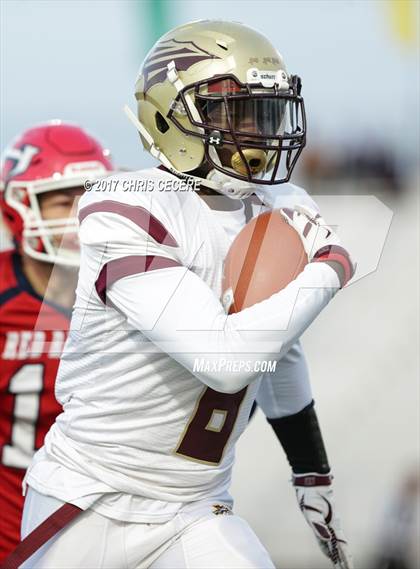 Thumbnail 2 in Cheektowaga vs. Hornell (NYSPHSAA Class B Quarterfinal) photogallery.
