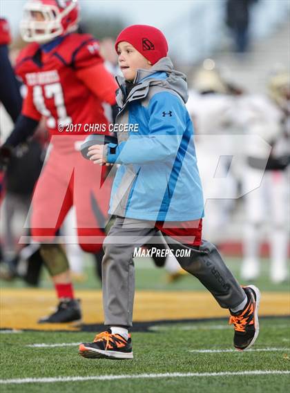 Thumbnail 2 in Cheektowaga vs. Hornell (NYSPHSAA Class B Quarterfinal) photogallery.