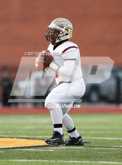 Thumbnail 3 in Cheektowaga vs. Hornell (NYSPHSAA Class B Quarterfinal) photogallery.