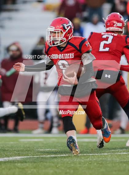 Thumbnail 2 in Cheektowaga vs. Hornell (NYSPHSAA Class B Quarterfinal) photogallery.