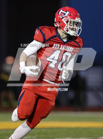 Thumbnail 2 in Cheektowaga vs. Hornell (NYSPHSAA Class B Quarterfinal) photogallery.