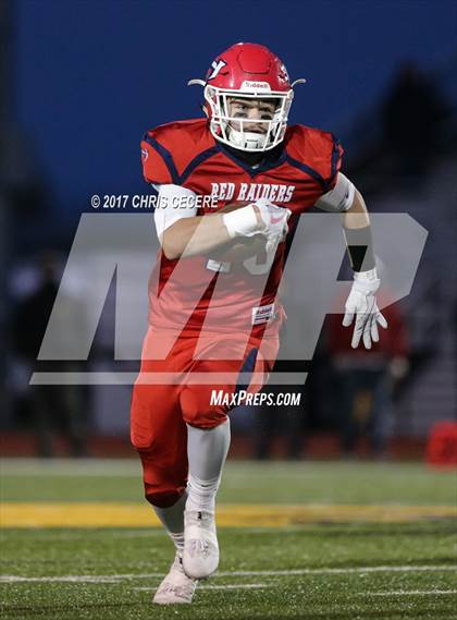 Thumbnail 3 in Cheektowaga vs. Hornell (NYSPHSAA Class B Quarterfinal) photogallery.