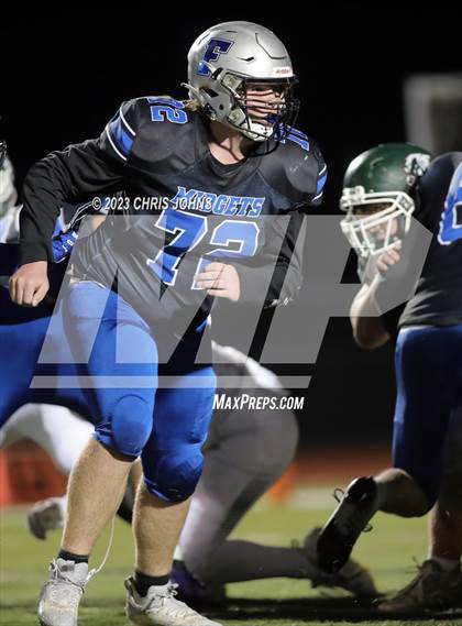 Thumbnail 3 in Salem @ Freeburg photogallery.