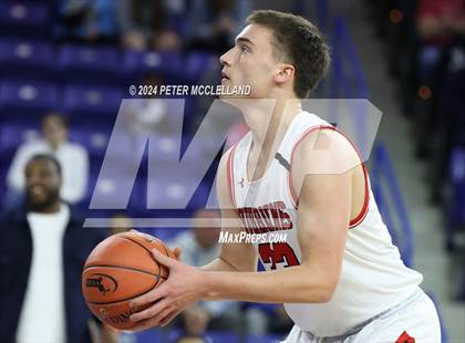 Thumbnail 3 in Hoosac Valley vs. New Mission (MIAA Division 5 Final) photogallery.