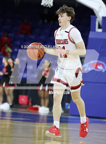Thumbnail 1 in Hoosac Valley vs. New Mission (MIAA Division 5 Final) photogallery.