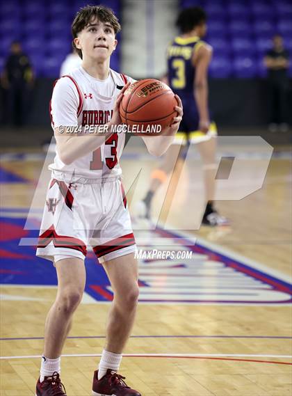 Thumbnail 2 in Hoosac Valley vs. New Mission (MIAA Division 5 Final) photogallery.