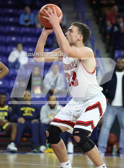 Thumbnail 2 in Hoosac Valley vs. New Mission (MIAA Division 5 Final) photogallery.