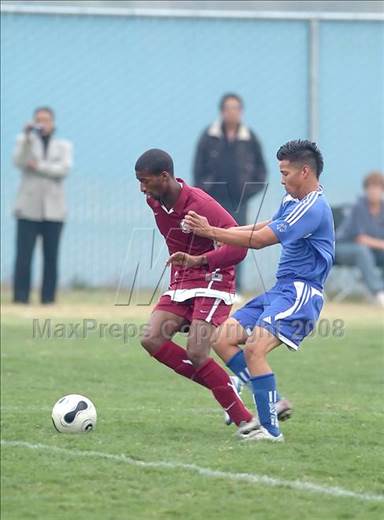 null - Photo 01