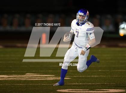 Thumbnail 1 in Wall vs Brock (UIL 3A Regional Playoff) photogallery.
