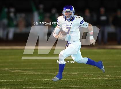 Thumbnail 3 in Wall vs Brock (UIL 3A Regional Playoff) photogallery.