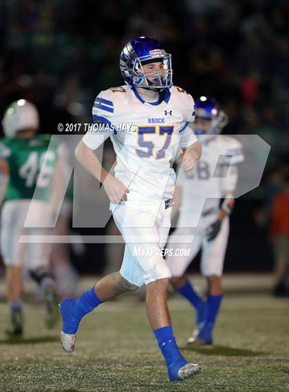 Thumbnail 2 in Wall vs Brock (UIL 3A Regional Playoff) photogallery.