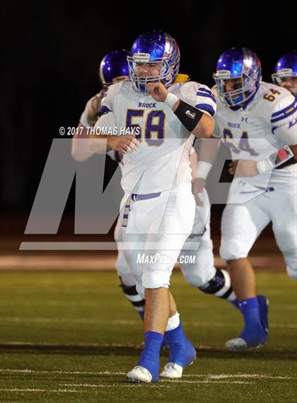 Thumbnail 3 in Wall vs Brock (UIL 3A Regional Playoff) photogallery.
