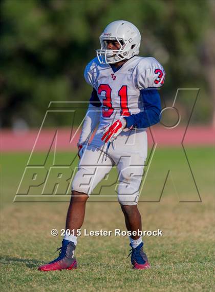 Thumbnail 2 in Roosevelt vs Reagan JV A photogallery.