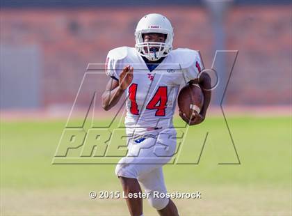 Thumbnail 2 in Roosevelt vs Reagan JV A photogallery.