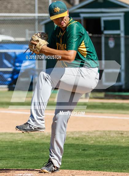 Thumbnail 2 in Ontario Christian vs Notre Dame photogallery.