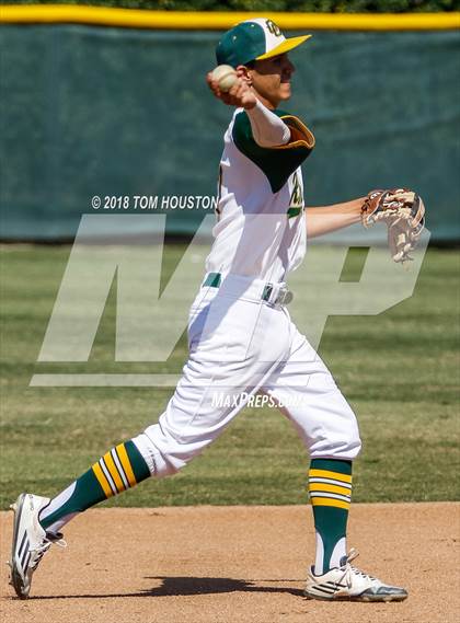 Thumbnail 2 in Ontario Christian vs Notre Dame photogallery.
