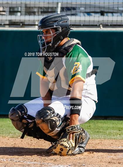Thumbnail 2 in Ontario Christian vs Notre Dame photogallery.