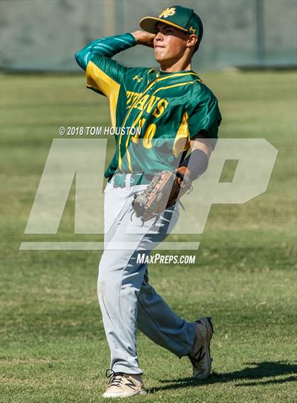 Thumbnail 2 in Ontario Christian vs Notre Dame photogallery.