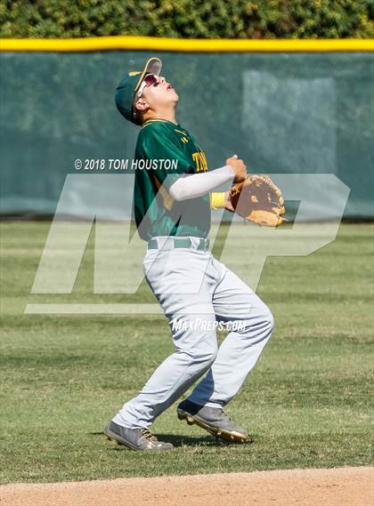 Thumbnail 1 in Ontario Christian vs Notre Dame photogallery.