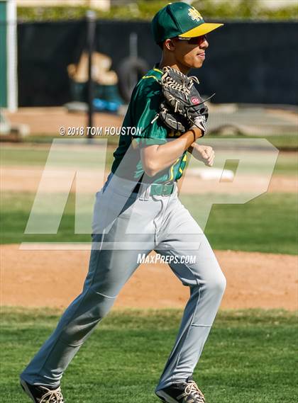 Thumbnail 2 in Ontario Christian vs Notre Dame photogallery.