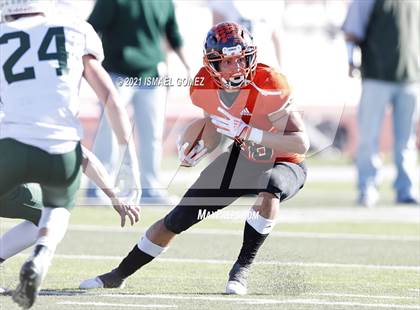 Thumbnail 3 in Stratton vs. Cheyenne Wells (CHSAA Class A 6-Man Final) photogallery.