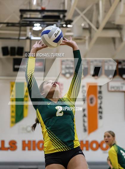 Thumbnail 1 in Pocatello vs Bonneville (IHSAA 4A First Round) photogallery.