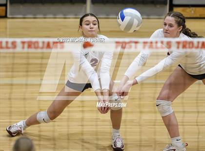Thumbnail 1 in Pocatello vs Bonneville (IHSAA 4A First Round) photogallery.