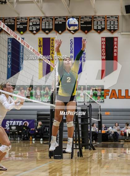 Thumbnail 2 in Pocatello vs Bonneville (IHSAA 4A First Round) photogallery.