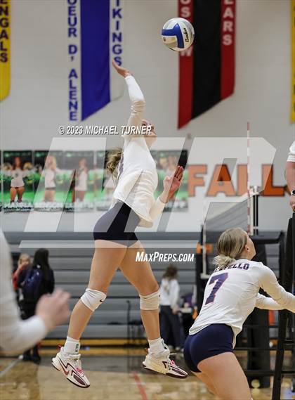 Thumbnail 2 in Pocatello vs Bonneville (IHSAA 4A First Round) photogallery.