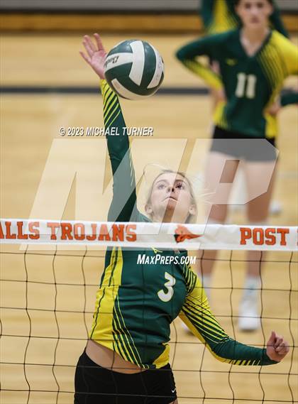 Thumbnail 3 in Pocatello vs Bonneville (IHSAA 4A First Round) photogallery.