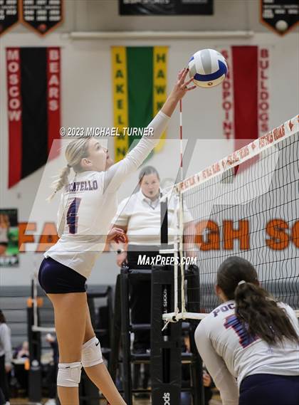 Thumbnail 1 in Pocatello vs Bonneville (IHSAA 4A First Round) photogallery.