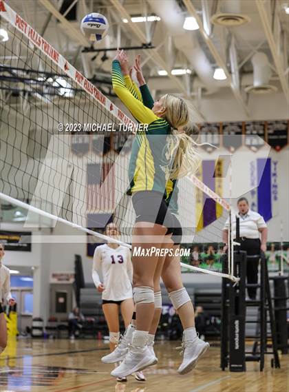 Thumbnail 1 in Pocatello vs Bonneville (IHSAA 4A First Round) photogallery.