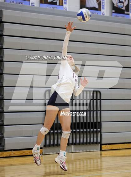 Thumbnail 3 in Pocatello vs Bonneville (IHSAA 4A First Round) photogallery.