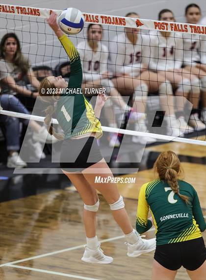Thumbnail 1 in Pocatello vs Bonneville (IHSAA 4A First Round) photogallery.