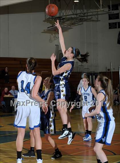 Thumbnail 3 in Shoreham-Wading River @ Elwood-Glenn (Class A Semi-Finals) photogallery.