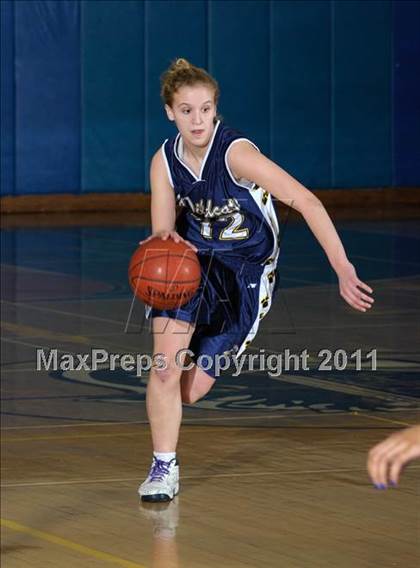 Thumbnail 1 in Shoreham-Wading River @ Elwood-Glenn (Class A Semi-Finals) photogallery.
