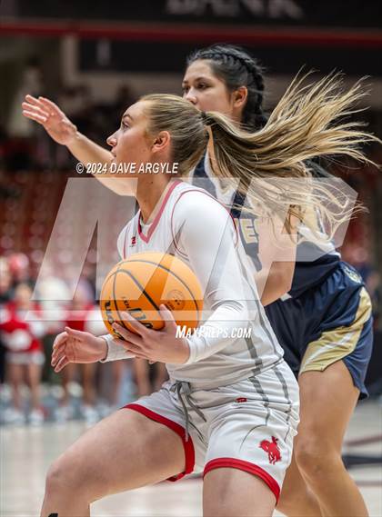 Thumbnail 1 in Enterprise vs. Kanab (UHSAA 2A Quarterfinal) photogallery.
