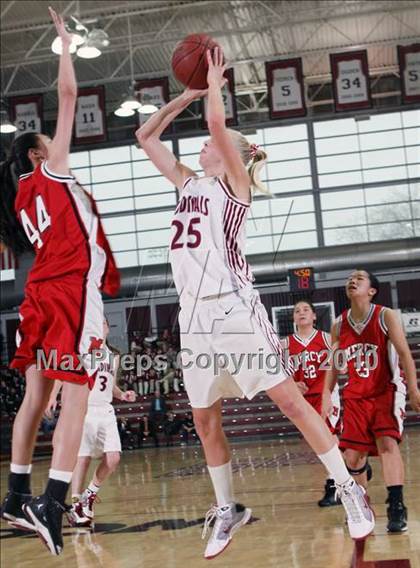 Thumbnail 2 in Mercy vs. Santa Cruz (CIF CCS D4 Final) photogallery.