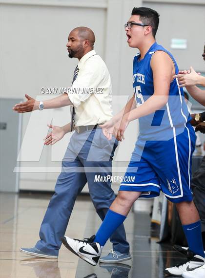 Thumbnail 2 in Smidt Tech vs. New Designs Watts (CIF LACS Final) photogallery.