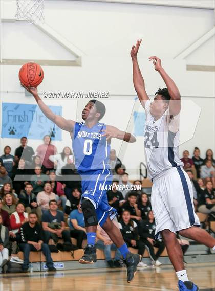 Thumbnail 1 in Smidt Tech vs. New Designs Watts (CIF LACS Final) photogallery.