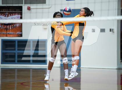 Thumbnail 2 in Bishop O'Dowd @ Campolindo photogallery.